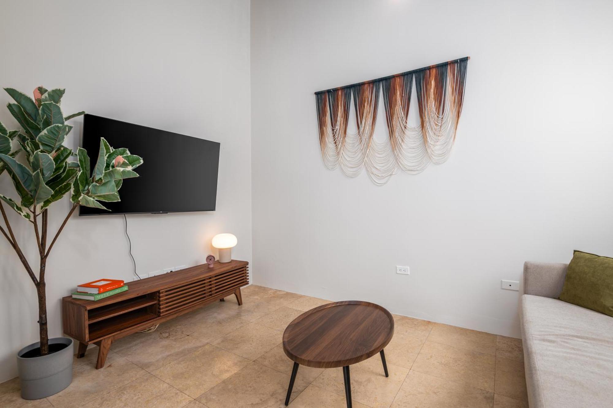 2-Br Apt Centrally Located In Osj! ซานฮวน ภายนอก รูปภาพ